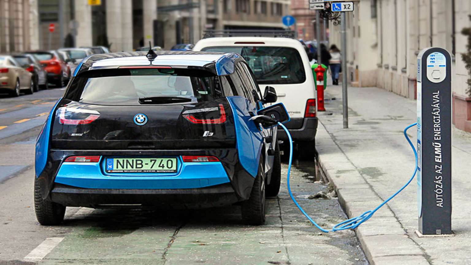 BMW i3 خودروی برقی