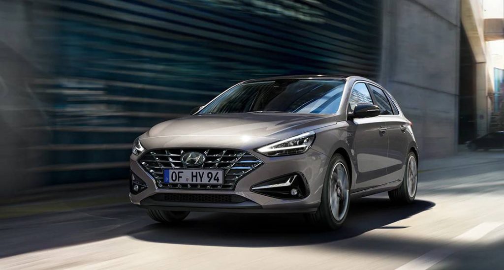 i30